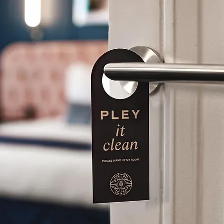 Pley Hotel París