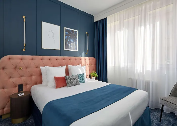 Pley Hotel
